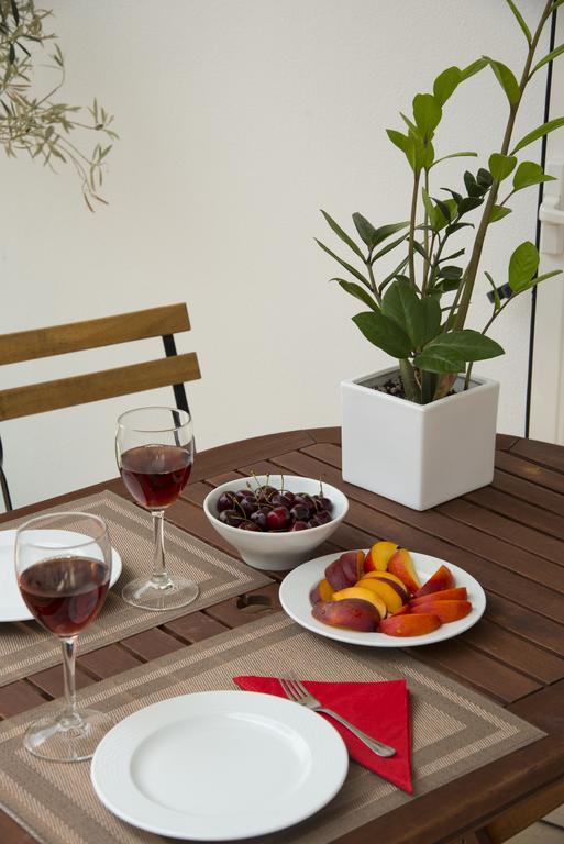 Knossos By Heloni Apartments Iraklio Exterior foto